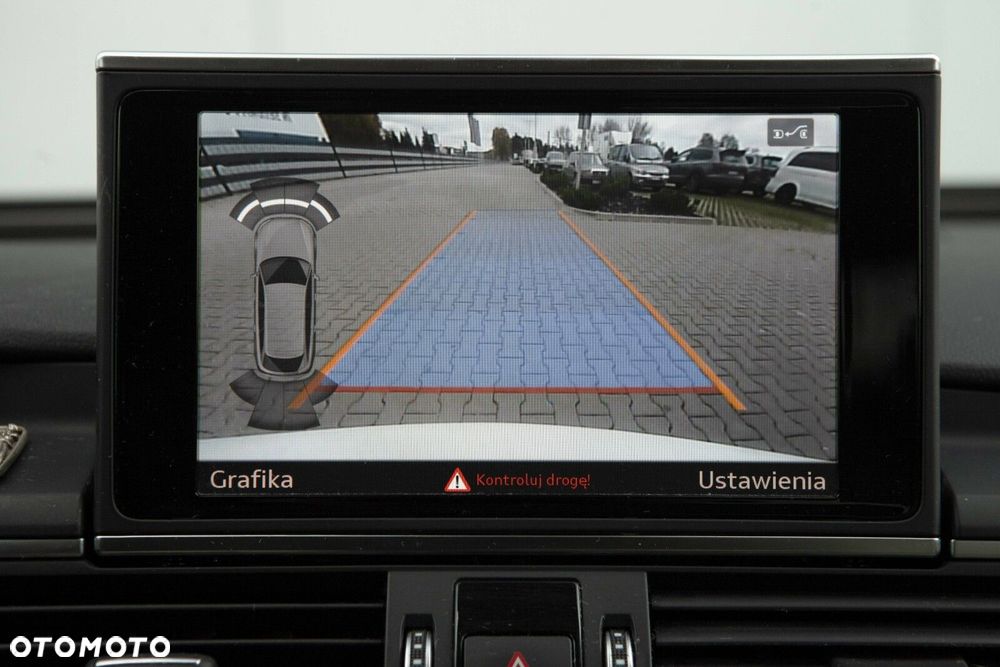 Audi A6 Allroad - 33