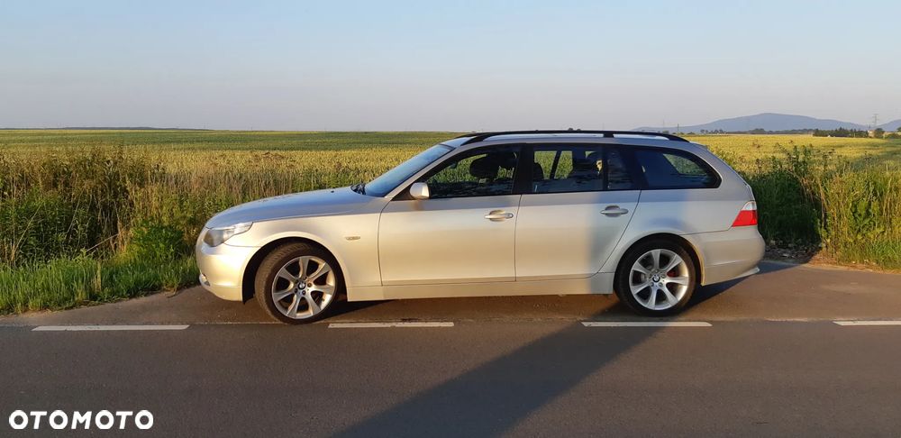 BMW Seria 5 520d - 2