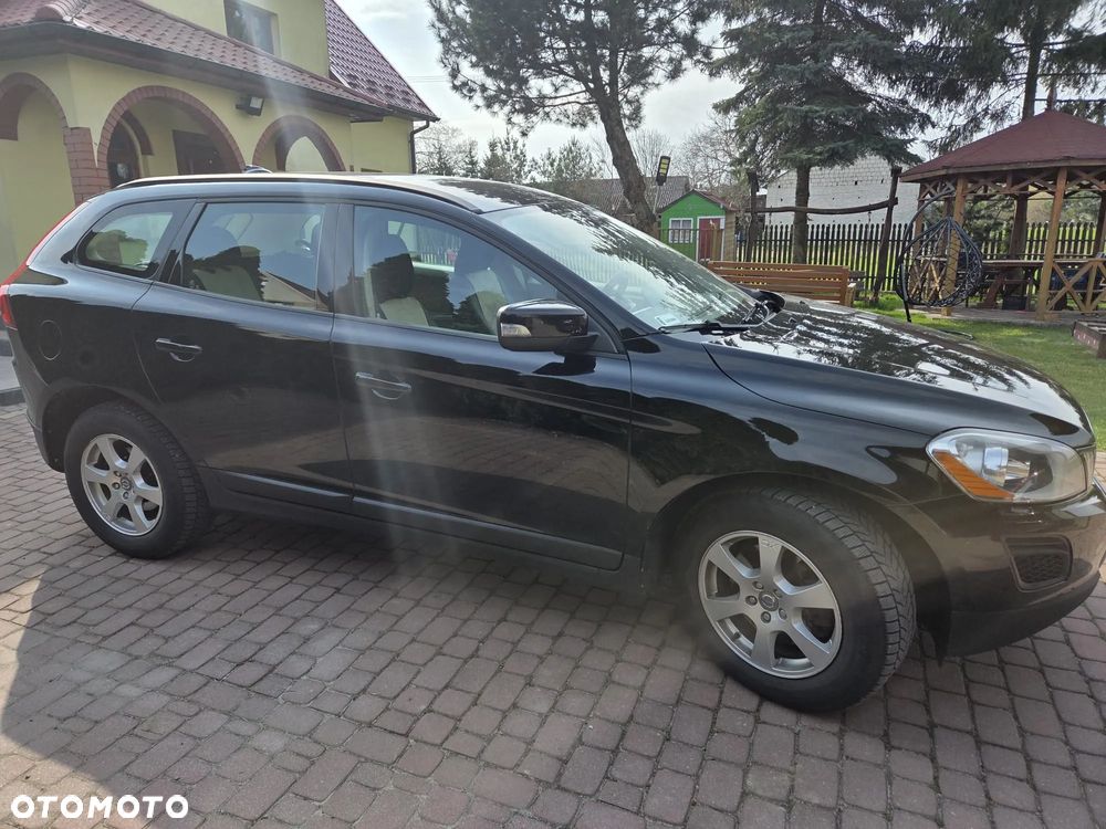 Volvo XC 60 - 2
