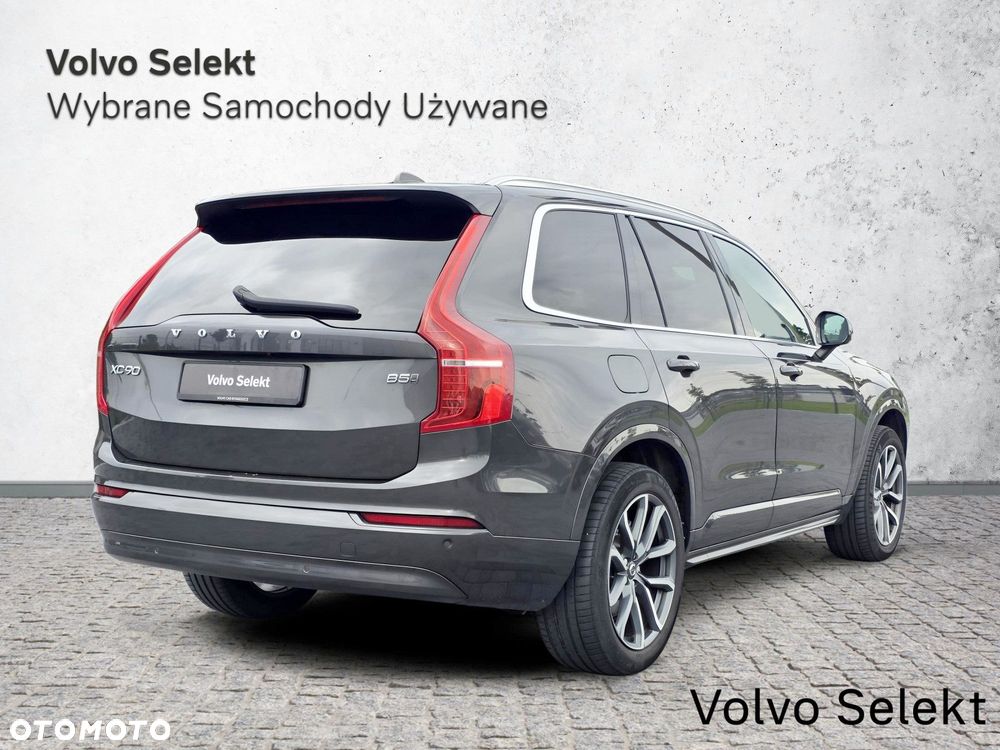 Volvo XC 90 - 7