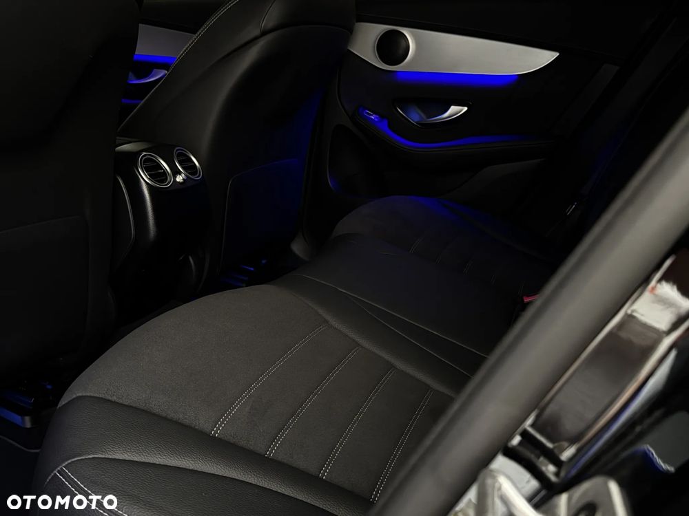 Mercedes-Benz GLC 300 de 4Matic 9G-TRONIC AMG Line - 18