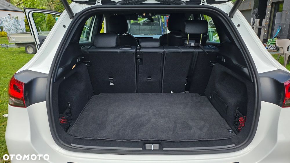 Mercedes-Benz GLA 200 Business Edition - 12
