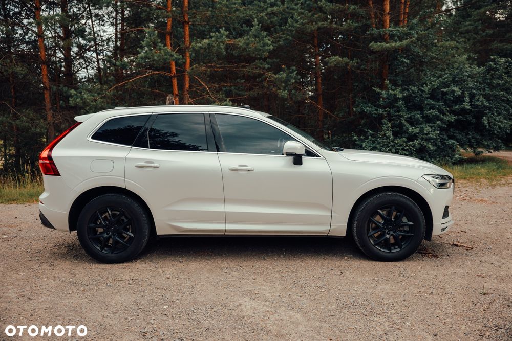 Volvo XC 60 T6 AWD Momentum - 5