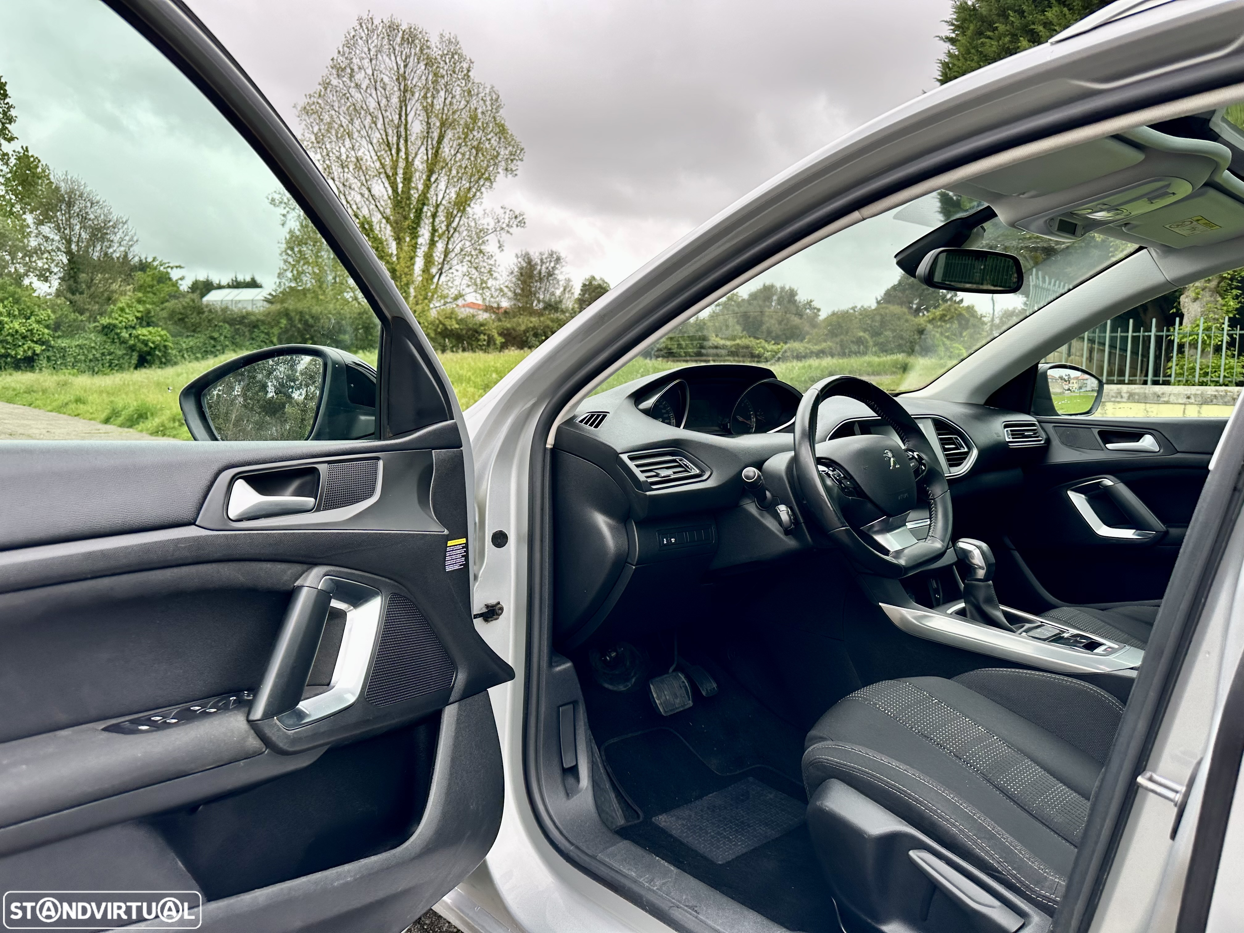 Peugeot 308 SW 1.6 BlueHDi Allure J17 EAT6 - 18