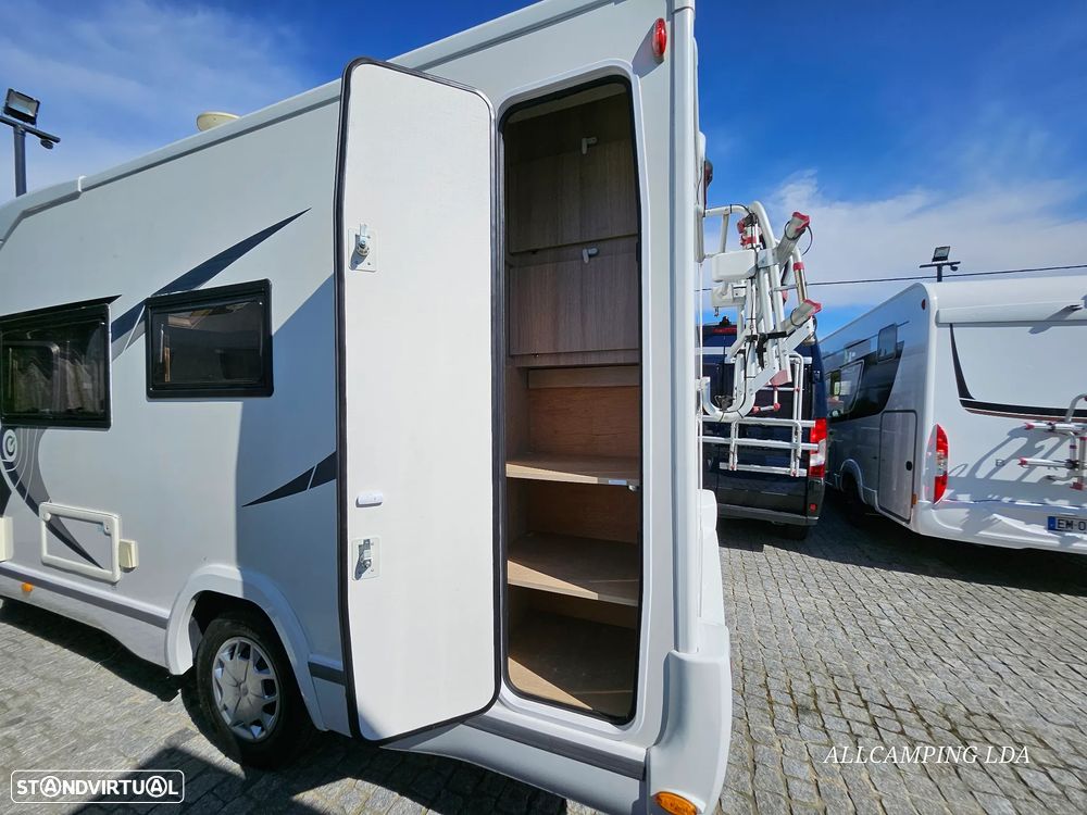 Chausson Flash Salão "Maxi Lounge+Cama de Casal Elétrica - 48