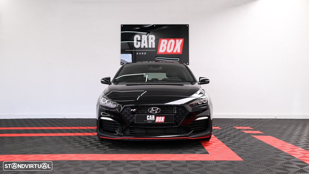Hyundai i30 N 2.0 T-GDi Performance Pack - 2