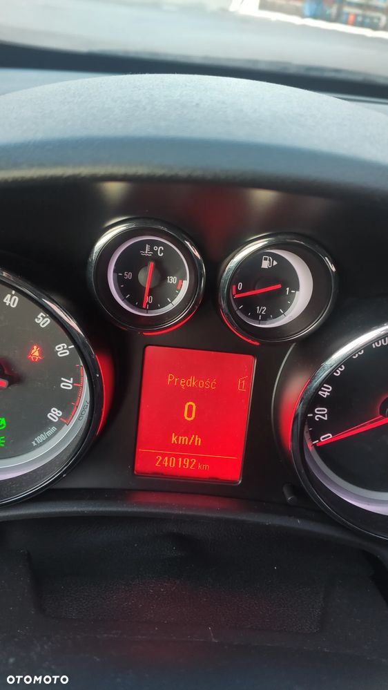 Opel Astra 1.4 Turbo (ecoFLEX) Start/Stop - 6