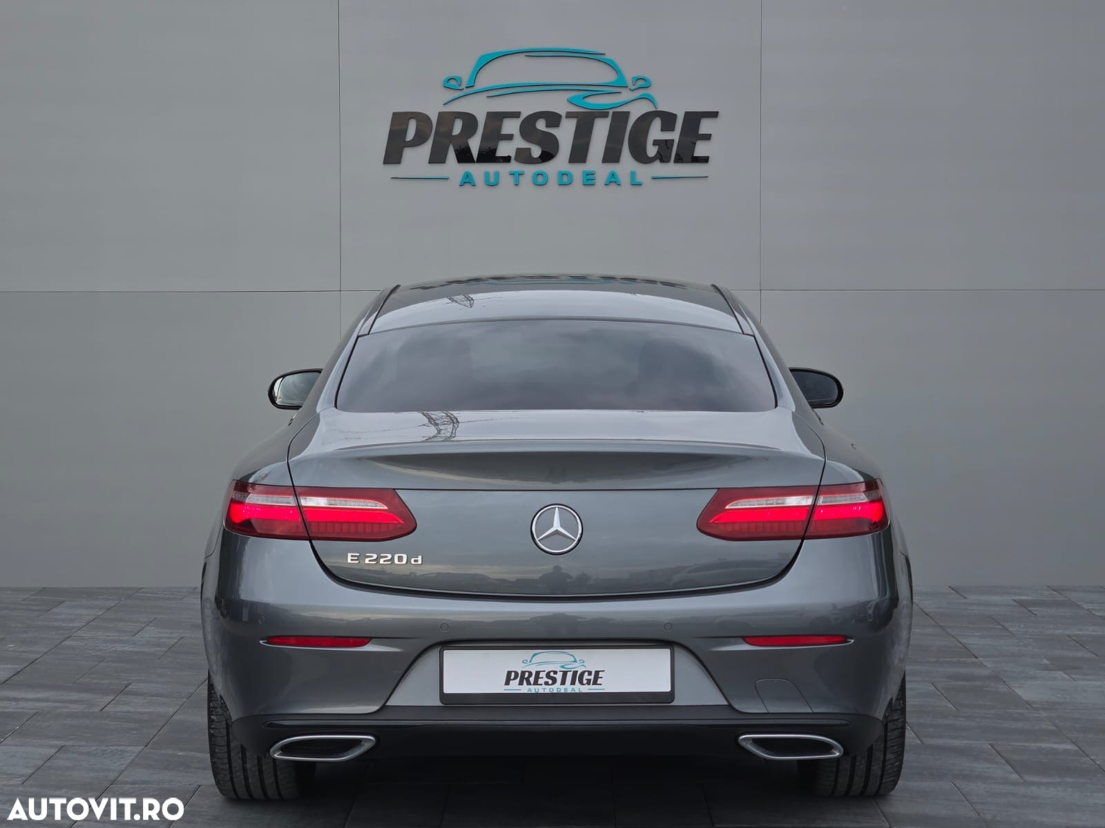 Mercedes-Benz E 220 d Coupe Aut. - 18