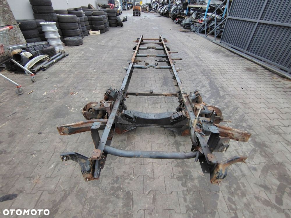 RAMA 600CM IVECO DAILY 3 III FL 3 35S11 - 2