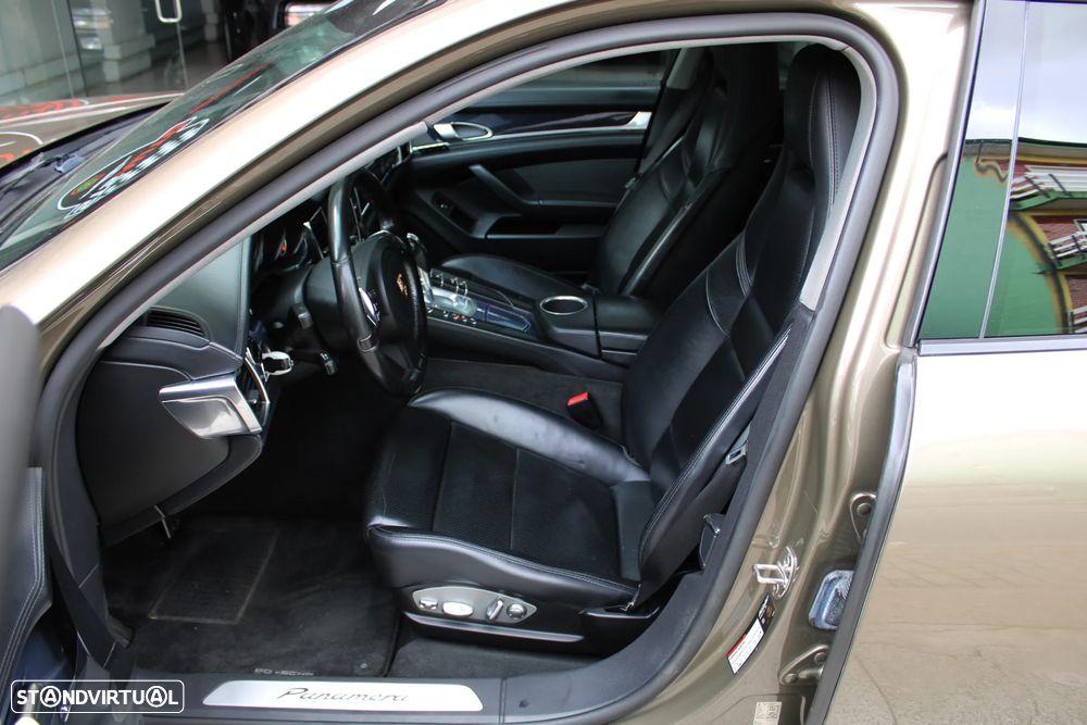 Porsche Panamera 3.0 V6 - 7