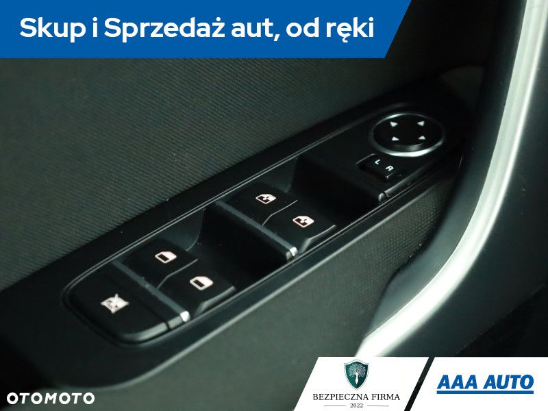 Kia Ceed - 14