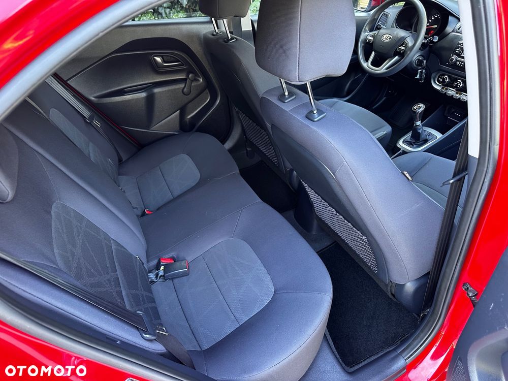 Kia Rio 1.2 Dream-Team Edition - 23