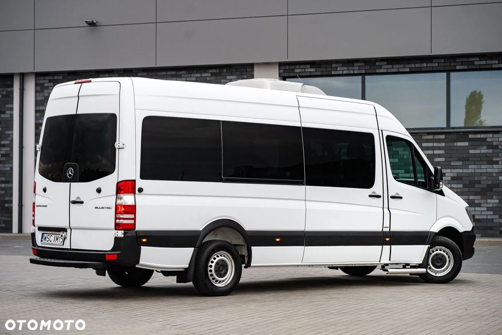 Mercedes-Benz Sprinter - 4