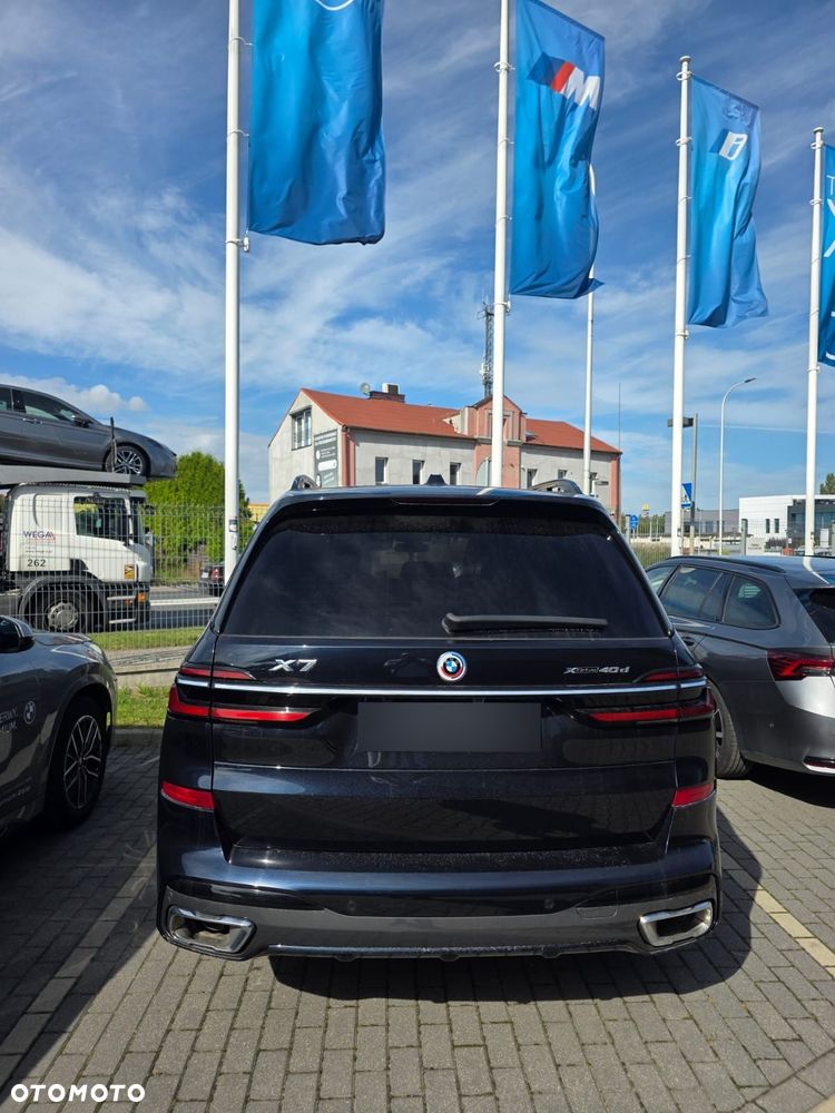 BMW X7 2023 photo 3