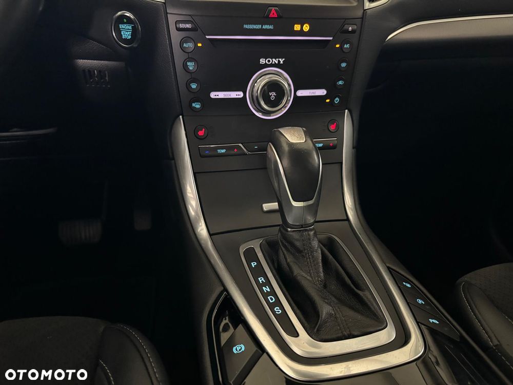 Ford S-Max 2.0 TDCi 4WD Titanium PowerShift - 13