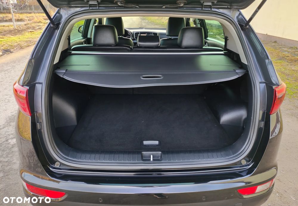 Kia Sportage 1.7 CRDI 2WD ISG Dream-Team Edition - 23