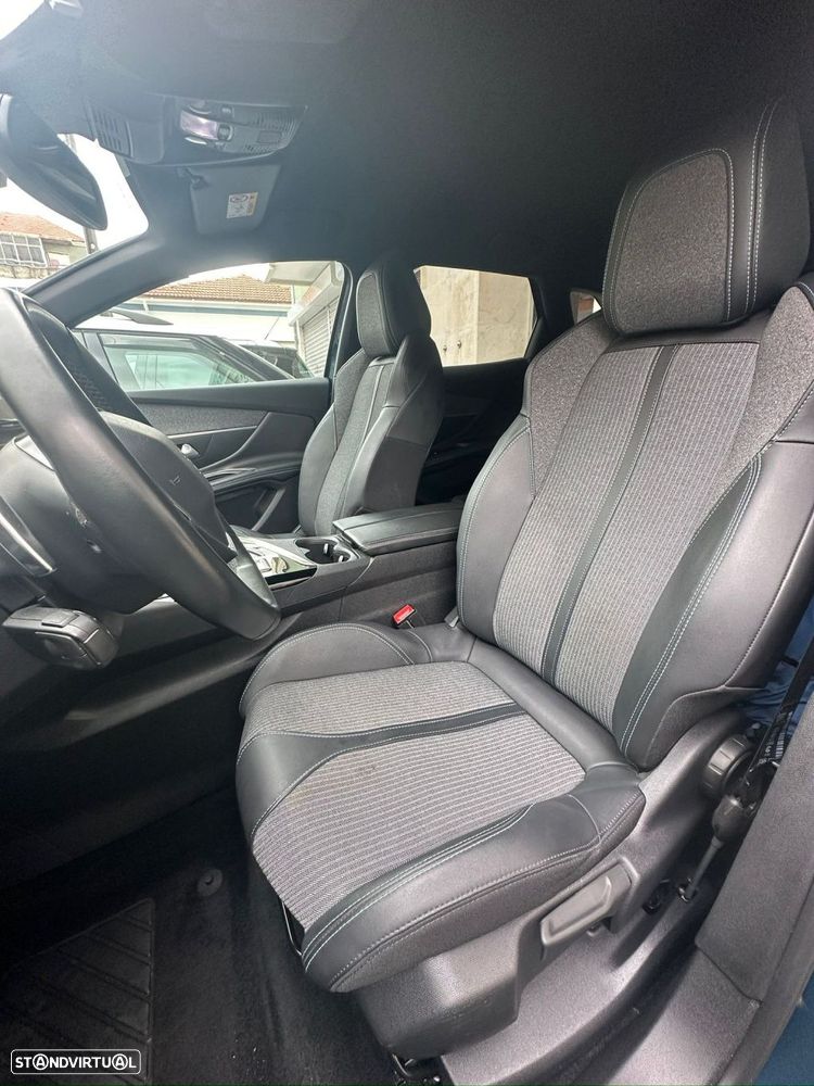 Peugeot 3008 1.2 PureTech Allure Pack EAT8 - 9