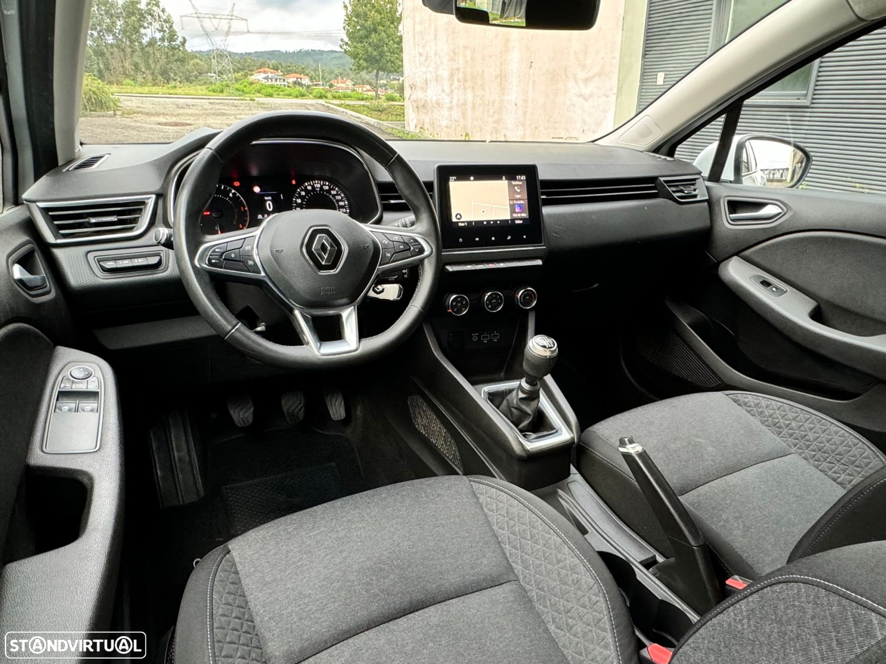 Renault Clio 1.5 Blue dCi Intens - 10