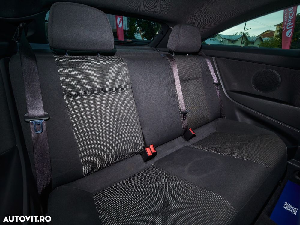 Opel Astra 1.9 CDTI DPF Cosmo - 16