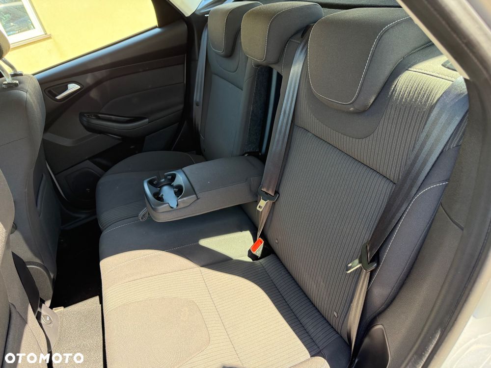 Ford Focus 1.6 EcoBoost Start-Stopp-System Trend - 22