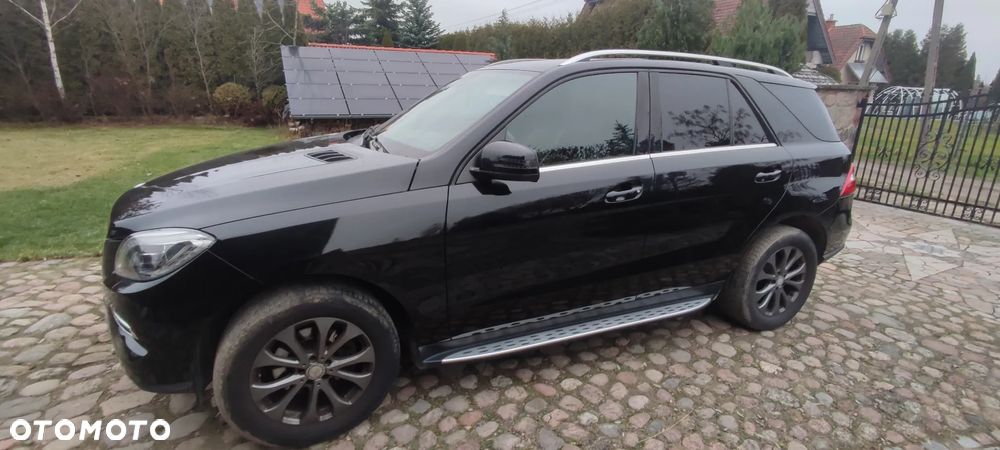 Mercedes-Benz ML - 10