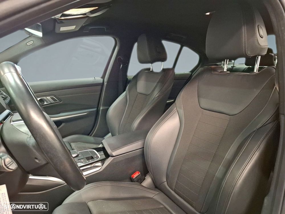 BMW 320 e Line Sport Auto - 11