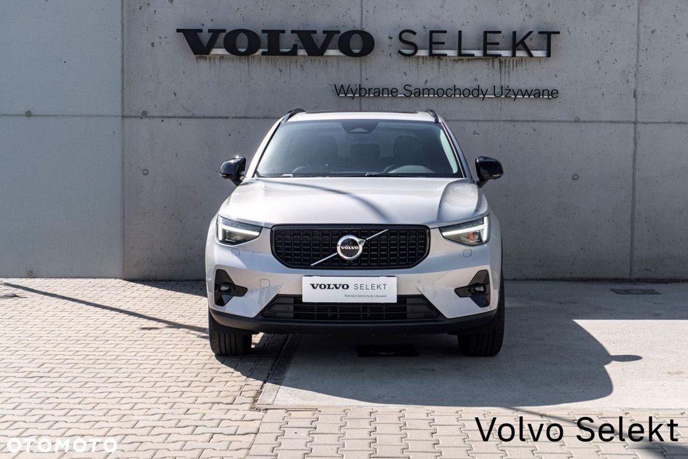 Volvo XC 40 - 3