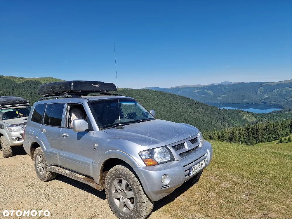 Mitsubishi Pajero 3.2 DI-D Automatik Dakar