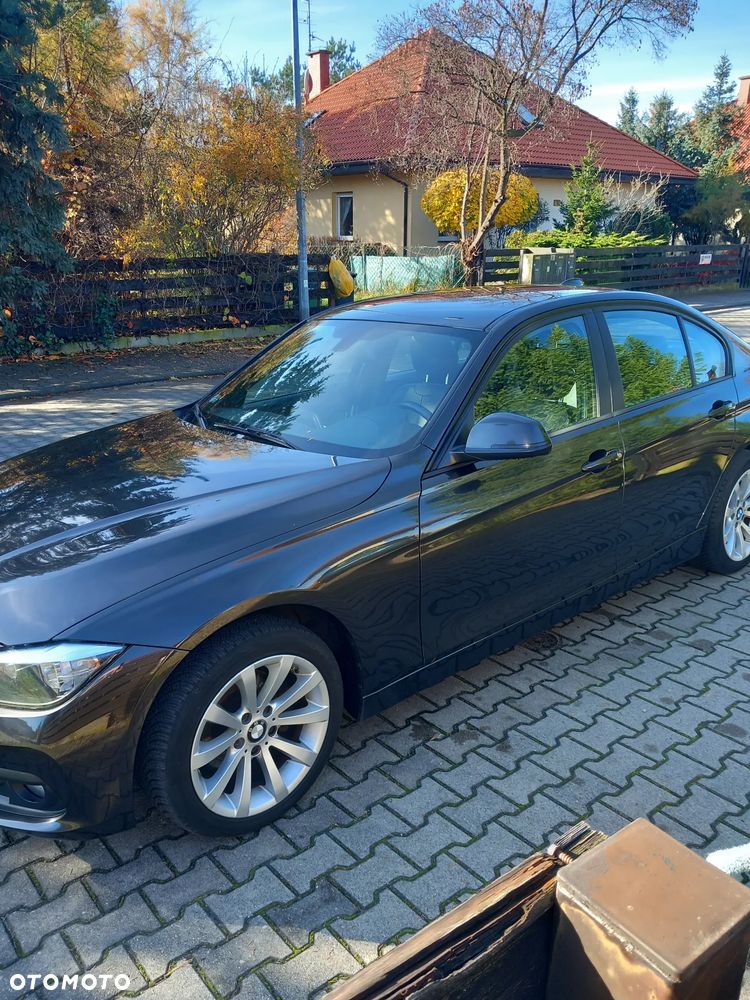 BMW Seria 3 316d - 5