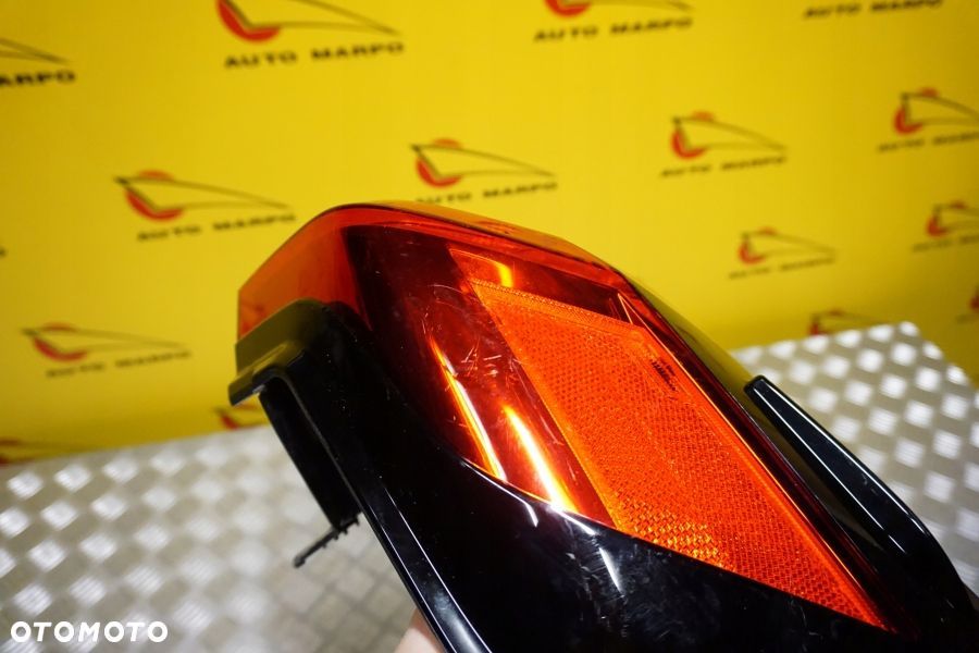 TOYOTA RAV4 2019 - 2024 LAMPA TYŁ LEWA TYLNA LED USA - 11