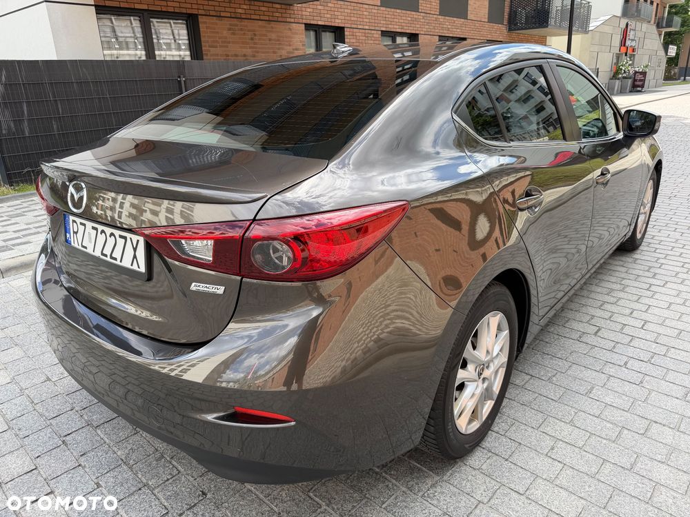 Mazda 3 - 3