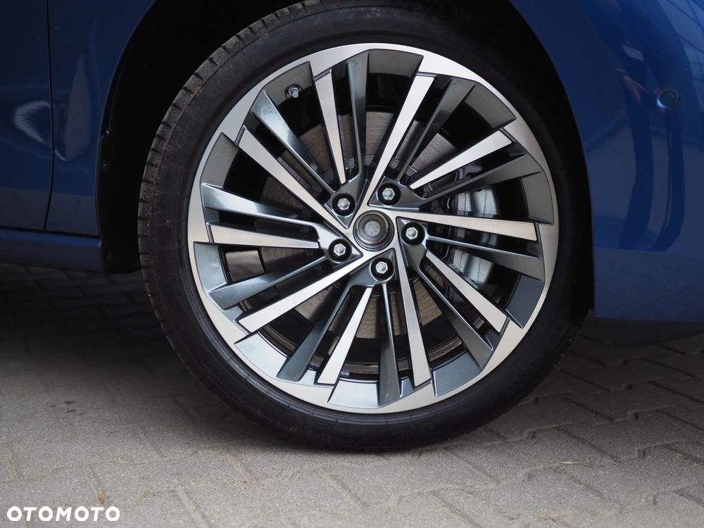 Skoda Superb 2.0 TDI SCR 4x4 L&K DSG - 4