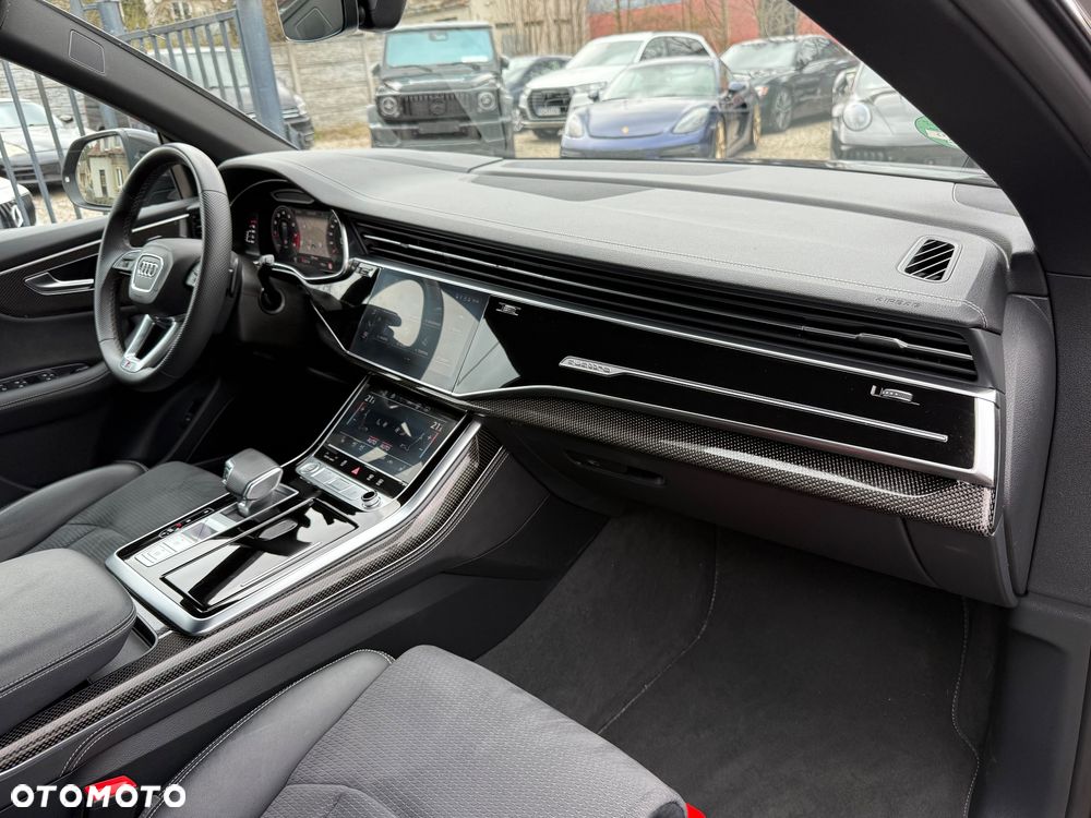 Audi SQ8 - 40