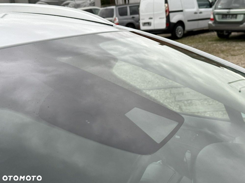 Ford Mondeo - 34