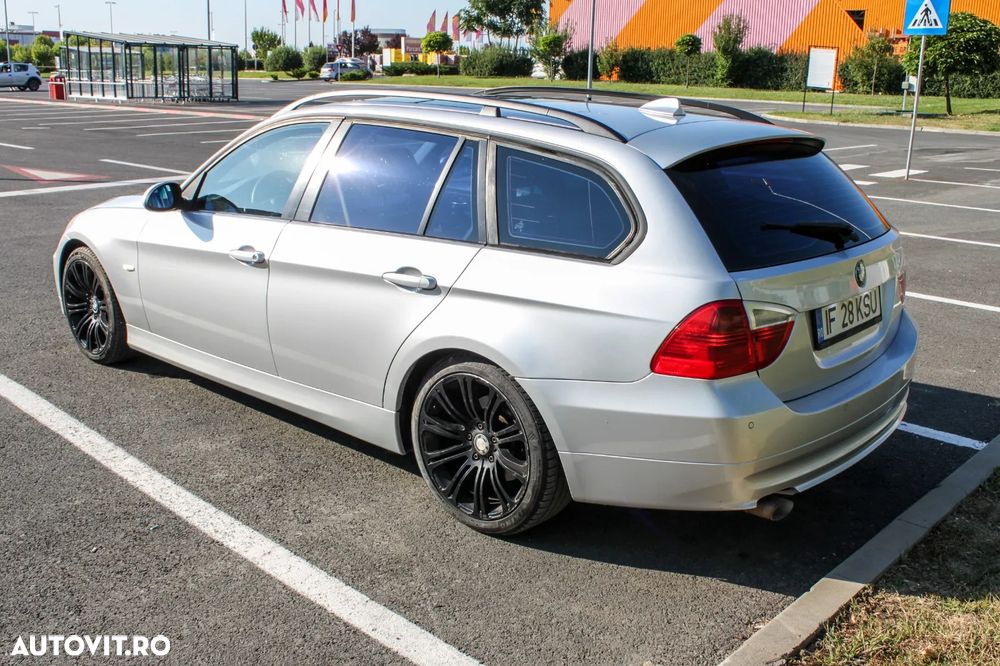 BMW Seria 3 320d DPF Aut. - 34