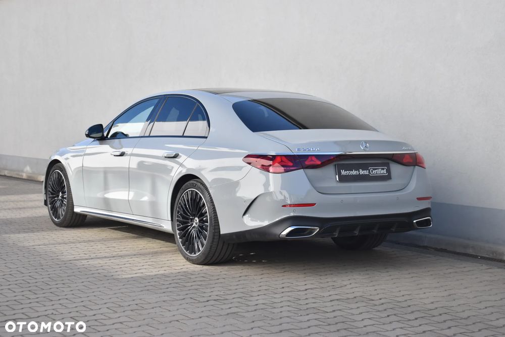 Mercedes-Benz Klasa E - 4