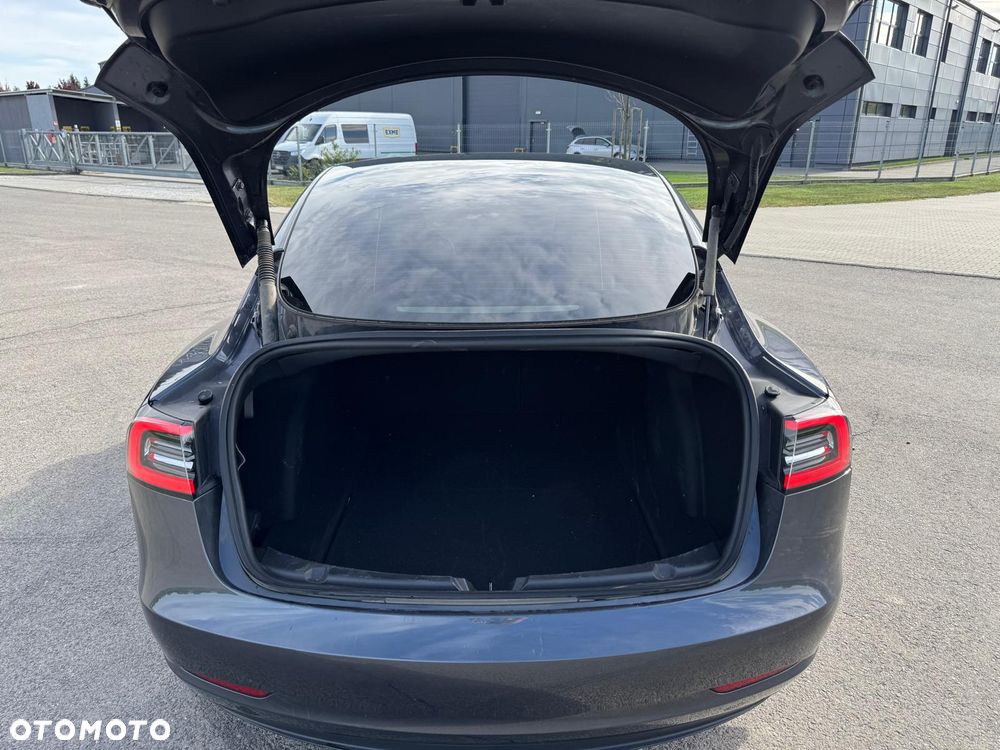 Tesla Model 3 Standard Hinterradantrieb - 13