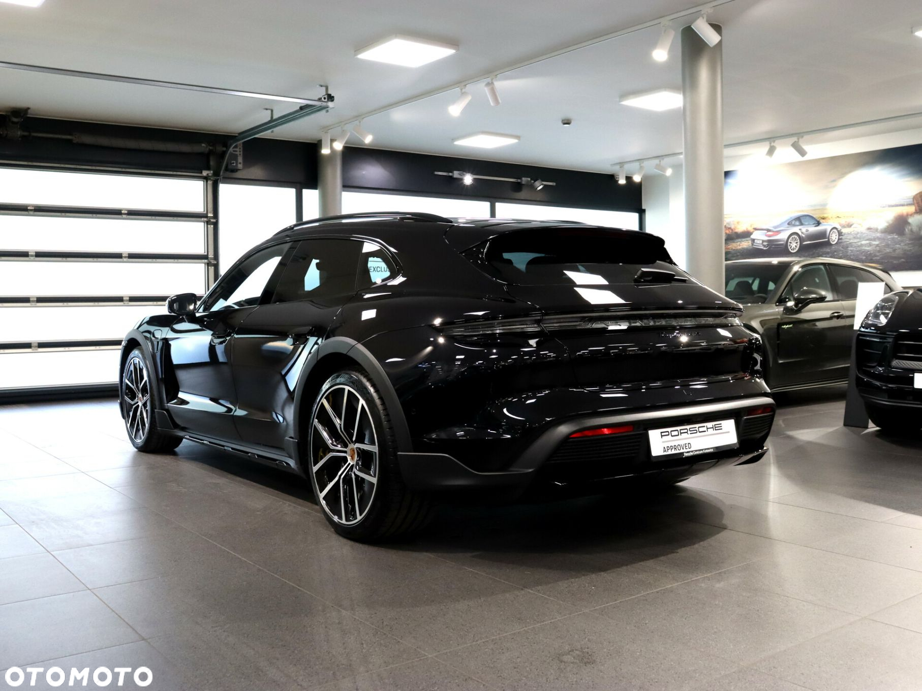 Porsche Taycan - 3