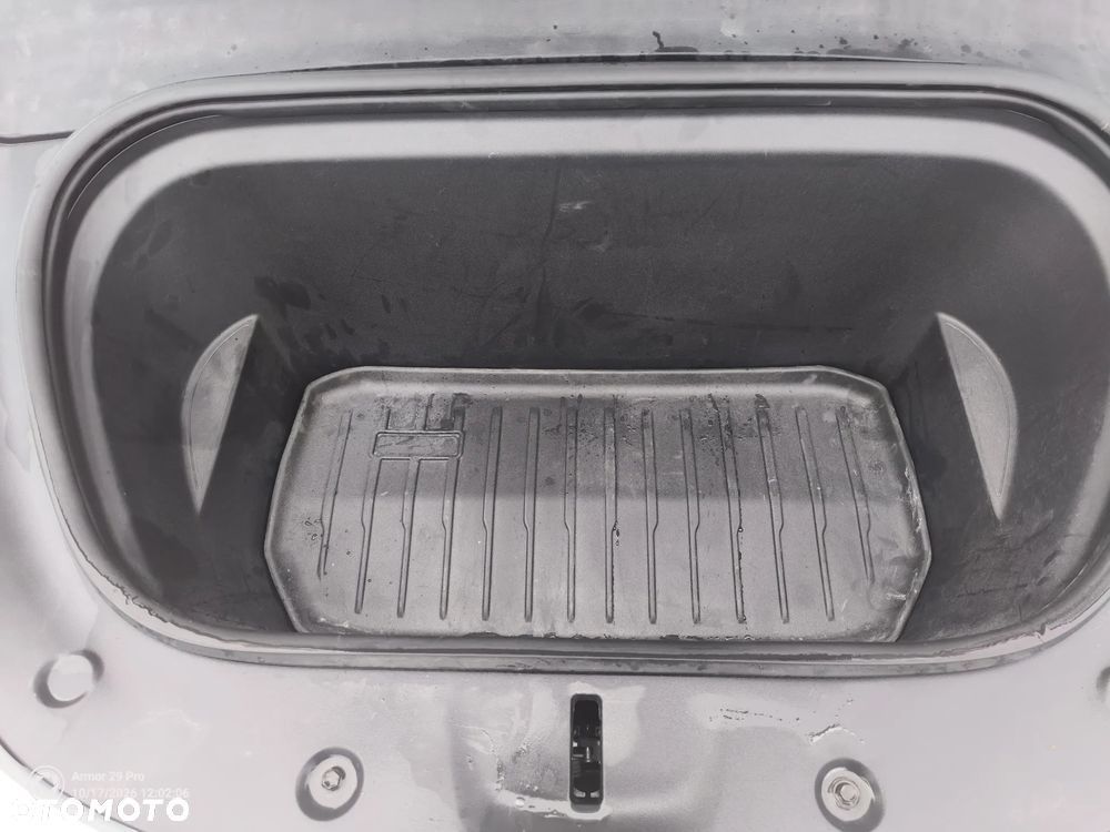 Tesla Model Y Long Range Dual Motor AWD - 20