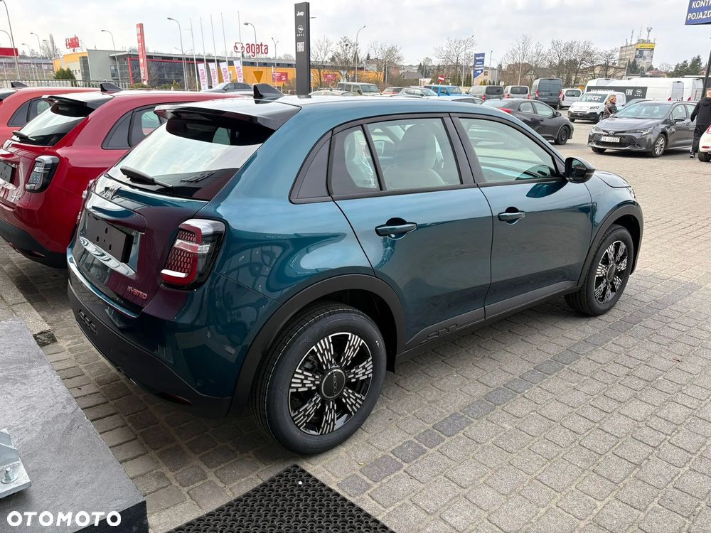 Fiat 600 1.2 Turbo Icon eDCT - 4