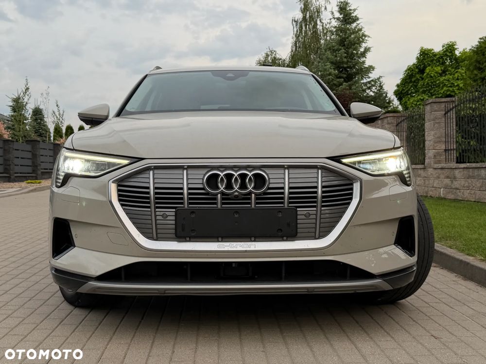 Audi e-tron 55 Quattro Advanced - 27