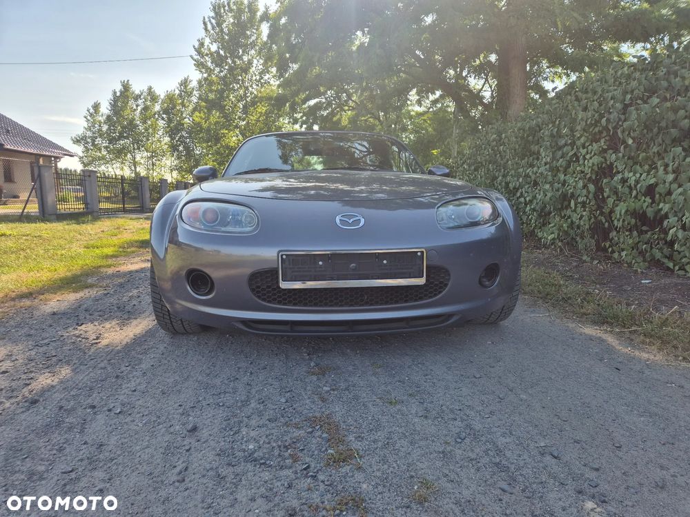Mazda MX-5 2.0 MZR Emotion - 2
