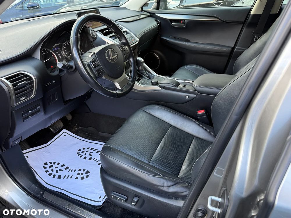 Lexus NX 200t Elite AWD - 12