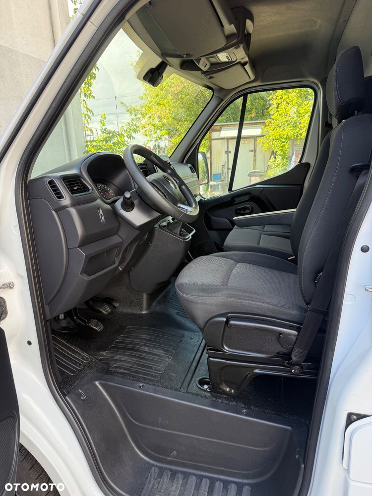 Renault Master - 11
