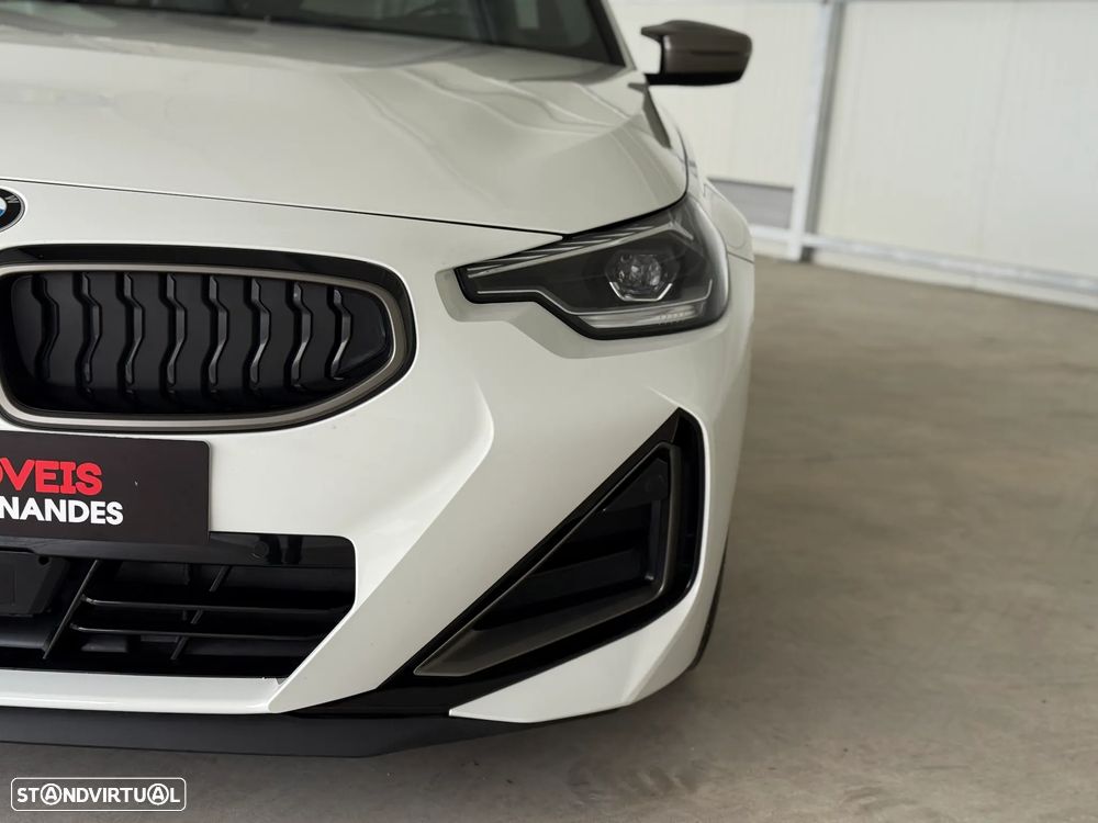 BMW M240i xDrive Auto - 25