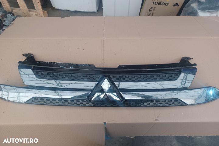 Grila radiator 7450B304 7450B305 Mitsubishi Outlander 1 [2001 - 2008] - 1
