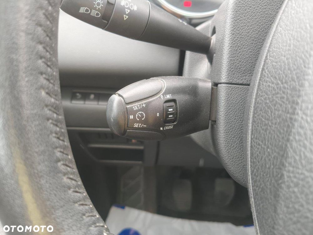 Peugeot 5008 2.0 BlueHDi Style 7os - 26