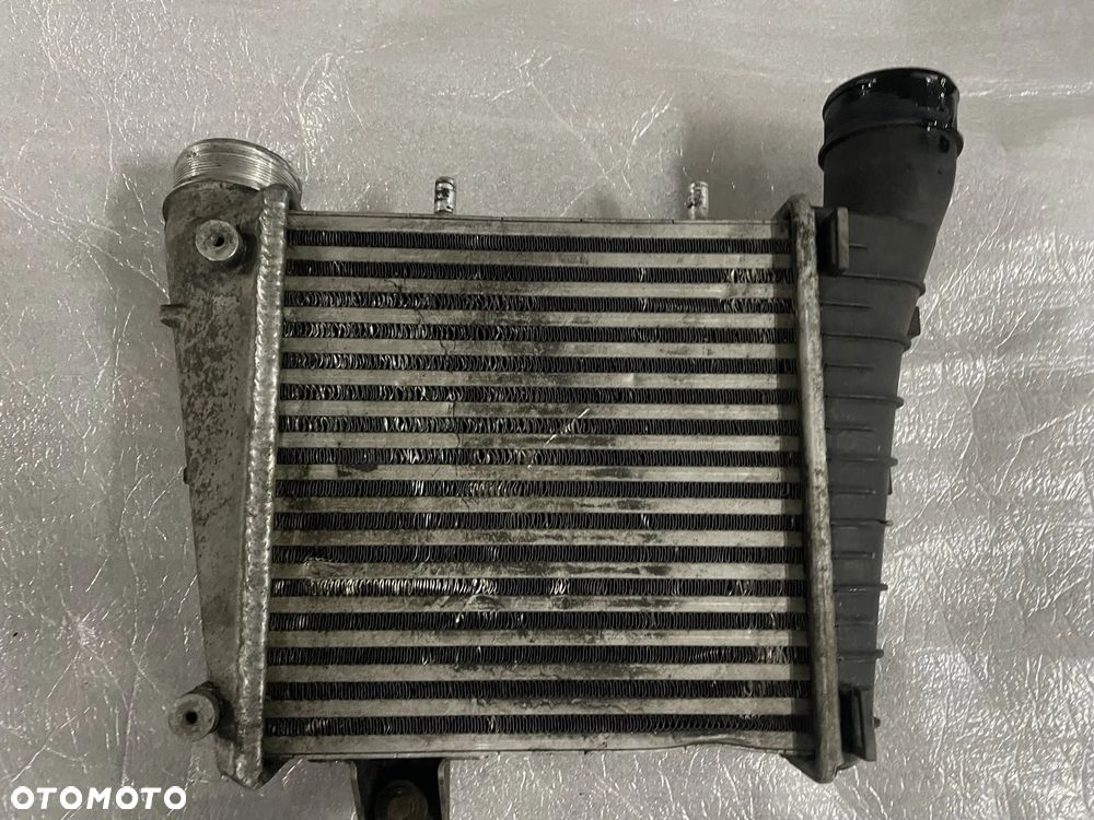Audi A8 D4 4H intercooler 4.2TDI - 3