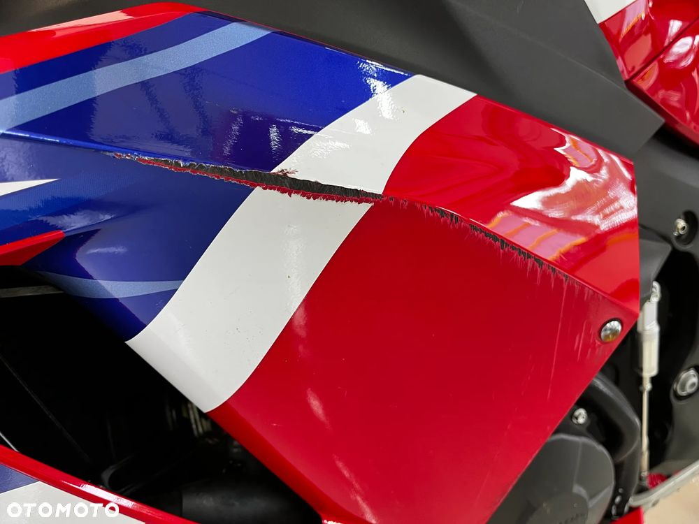 Honda CBR - 12