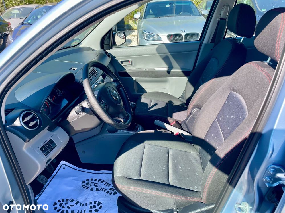 Mazda 2 1.4l Active - 28